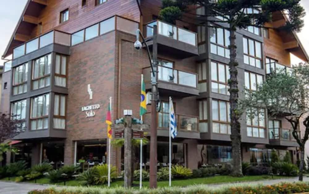 Hotel Laghetto Stilo Centro Gramado Exterior foto Embassy of Greece in Bogotá